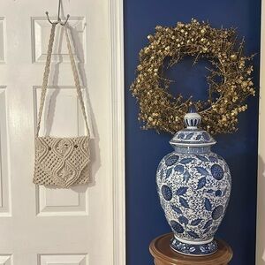 Women’s Tommy Bahama Crossbody Ivory Crochet Macramé Flap Bag Purse